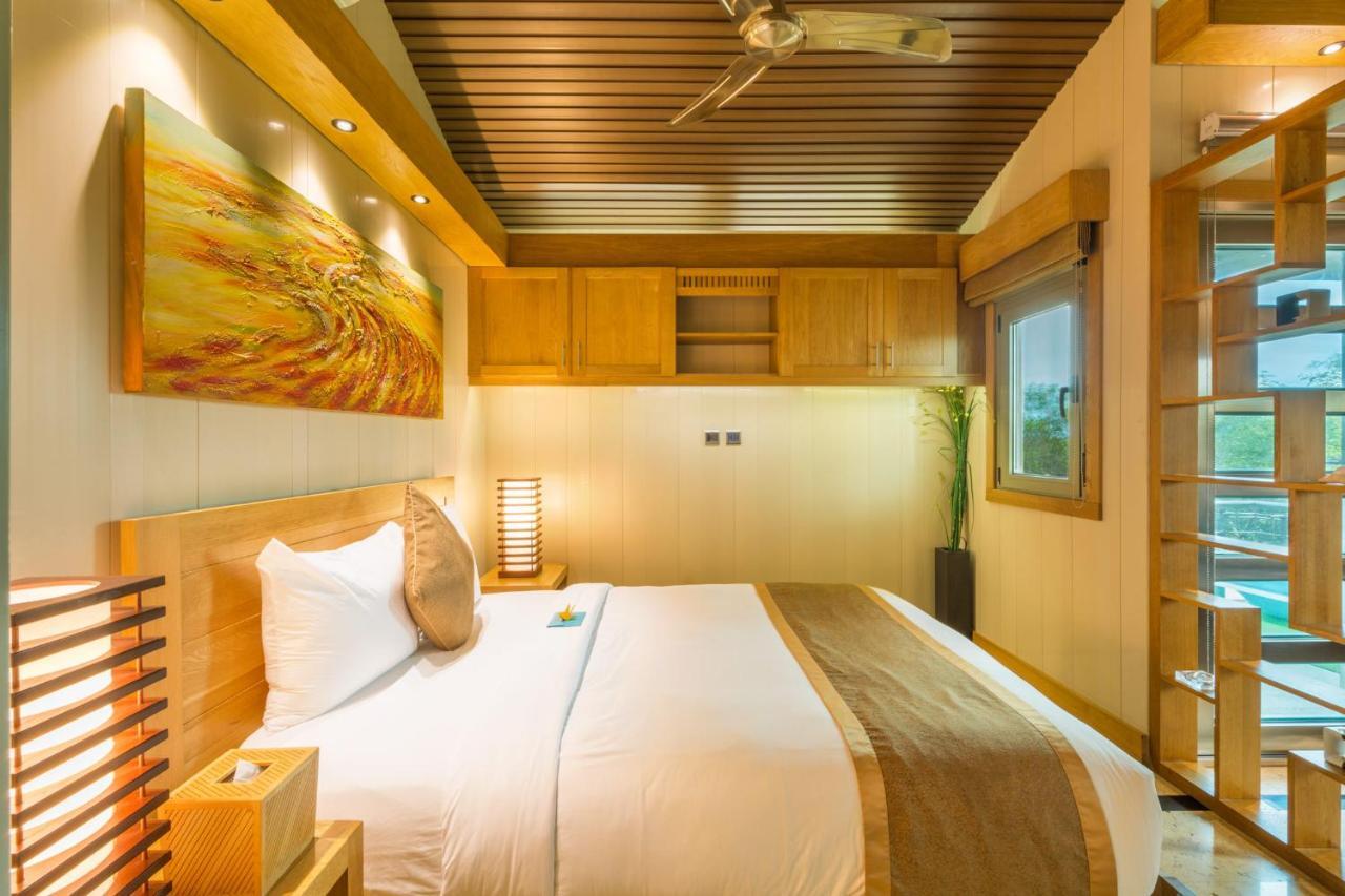 One On Marlin Resort (Adults Only) Turtle Cove Bagian luar foto